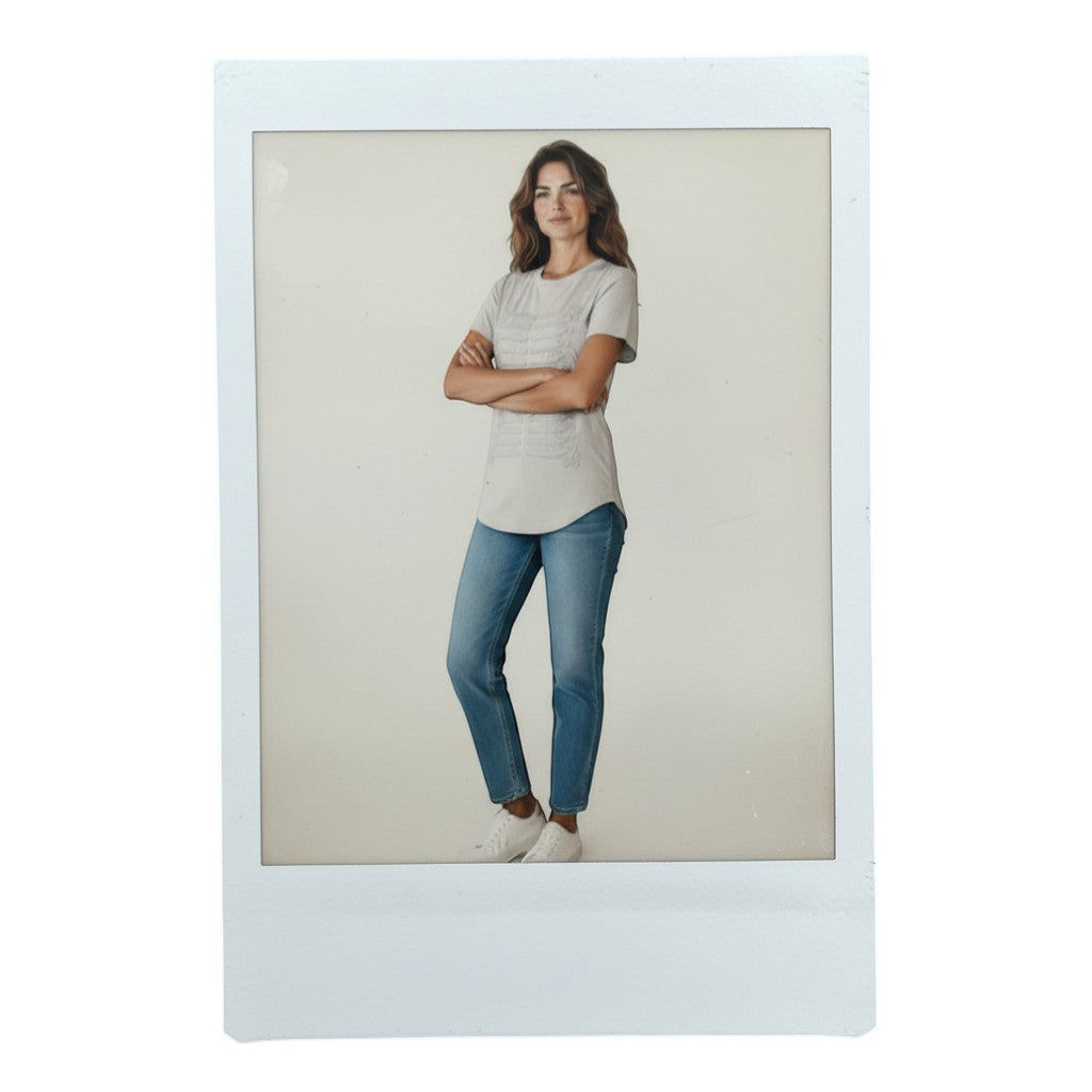 Blue Blood light grey 100% cotton vintage t-shirt with embroidered military-style detailing on the chest. Size S.